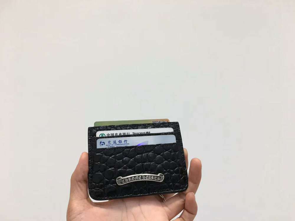 クロムハーツカードケース 履く