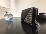 クロムハーツ 長財布 Chrome Hearts ピラミッドコーナー スタッド ボックスクロス ウォレット メンズ