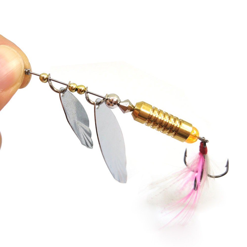 Spinnerbait Metal Saltwater Bass Fishing Lure with Treble Hooks Spinner