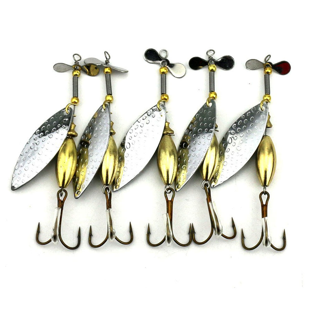20 piece fishing spoon/ spinner lot with Plano hardcase, lures