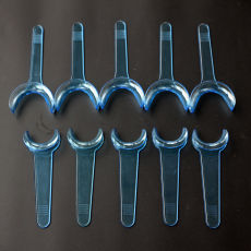 10 pcs Dental orthodontic cheek retractor T type clear blue large and small size